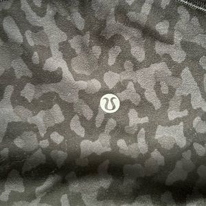 Black cheetah lululemon aligns